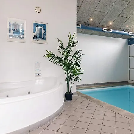 Feriehus 10 Person In Hadsund-by Traum